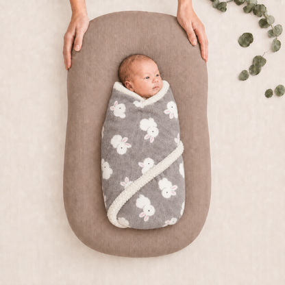 Baby Hand-Knitted Warm Quilt Swaddle Blanket